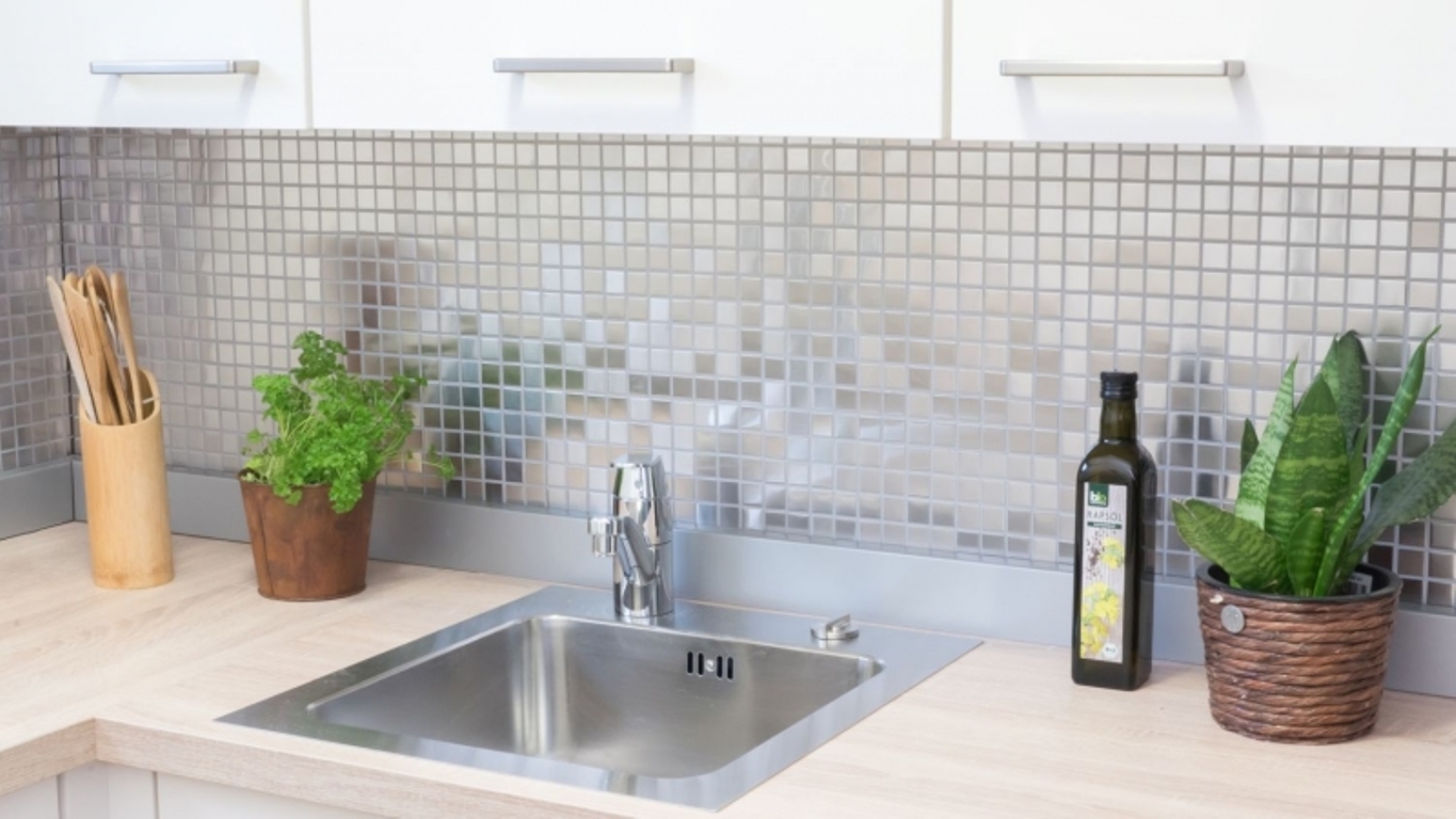 Mosaico in acciaio inox