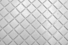 Campione a mano di mosaico di vetro piastrelle di mosaico bianco II MOS200-A02_m