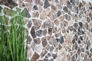 Piastrella di mosaico in marmo pietra naturale di cava Ciot Impala marrone fiammato MOS44-1306_f