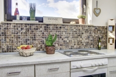 Piastrella di marmo a mosaico pietra naturale marrone scuro mix lucido backsplash cucina - MOS42-1306