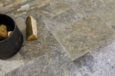 Piastrella Travertino pietra naturale Argento argento bianco grigio chiaro piastrella di pietra naturale Roman bond argento aspetto antico pavimento parete - MOSF-45-47000