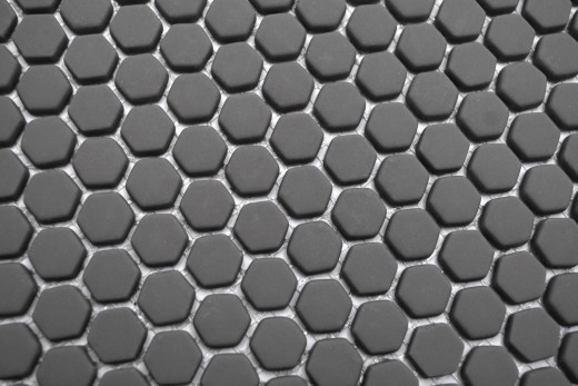 Mosaico di vetro Rivestimento sostenibile Backsplash di piastrelle Riciclaggio Esagono Smalto grigio-marrone opaco MOS140-HX15G