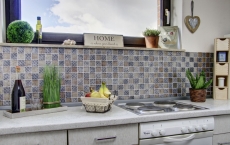 Piastrella di vetro a mosaico champagne nero aspetto resina backsplash cucina doccia parete MOS78B-0702