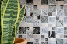 Piastrella di mosaico dipinta a mano Argento traslucido Combinazione di mosaico di vetro Cristallo Resina argento Ornamento MOS88-0280_m