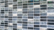 Tessere rettangolari in vetro mosaico aste argento grigio nero antracite pietra naturale alzatina cucina bagno WC - MOS87-SM88