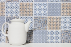 Mosaico vintage dipinto a mano in ceramica bianco blu arancione grigio MOS22B-1404_m
