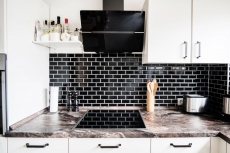 Campione a mano Metro Subway mosaico piastrelle ceramica backsplash cucina nero MOS26M-0303_m