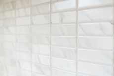 Piastrella a mosaico decorata a mano Rivestimento in ceramica effetto pietra bianca per cucina MOS24-STSO01_m
