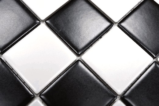 Piastrella di mosaico dipinta a mano in ceramica bianca nera opaca a scacchiera MOS16-CD202_m