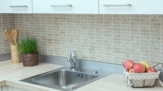 Piastrella a mosaico in ceramica beige effetto pietra beige backsplash cucina MOS24-STSO67_f | 10 tappetini a mosaico