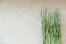 Mosaico ceramico a spina di pesce effetto pietra beige chiaro backsplash cucina MOS24-SO54_f | 10 tappetini a mosaico