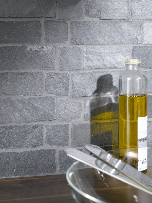 Mosaico dipinto a mano in ardesia pietra naturale Brick antracite Black Jack MOS34-0208_m