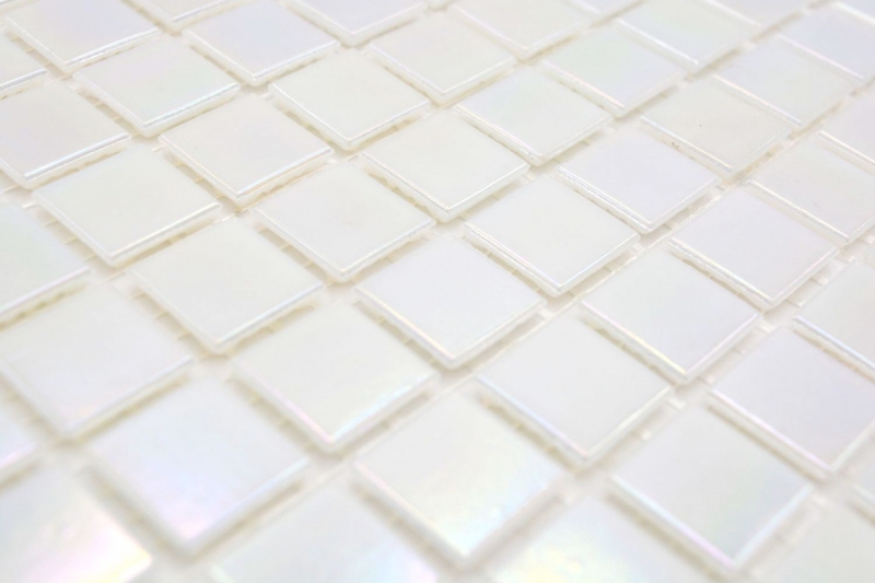 Piastrella di mosaico di vetro Iridium White Flip Flop colore MOS240-WA02-P
