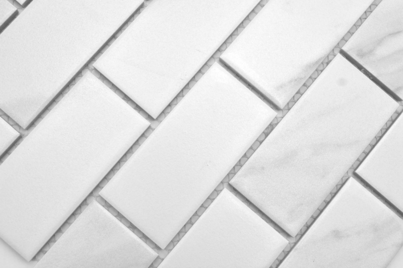 Mosaico ceramico dipinto a mano in ceramica a legante murario composito Cararra bianco grigio opaco MOS26M-1102_m