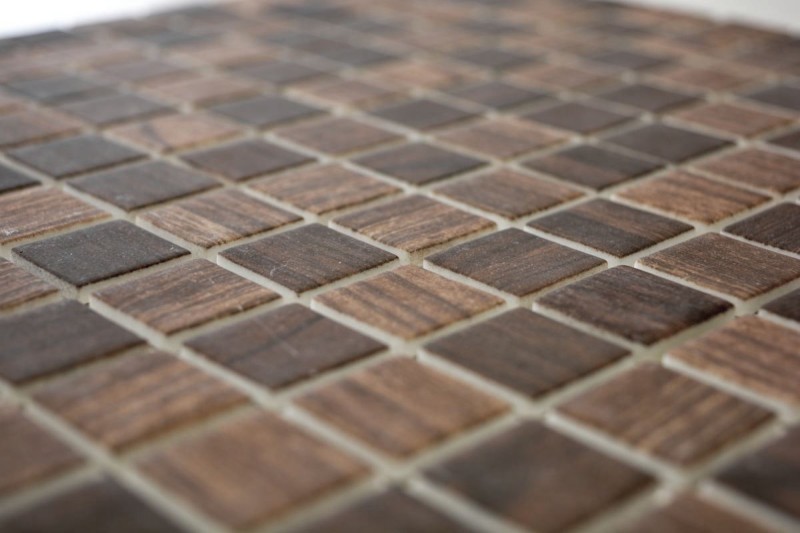 Piastrella di mosaico campione a mano ECO Recycling GLAS ECO texture legno marrone scuro MOS63-410_m
