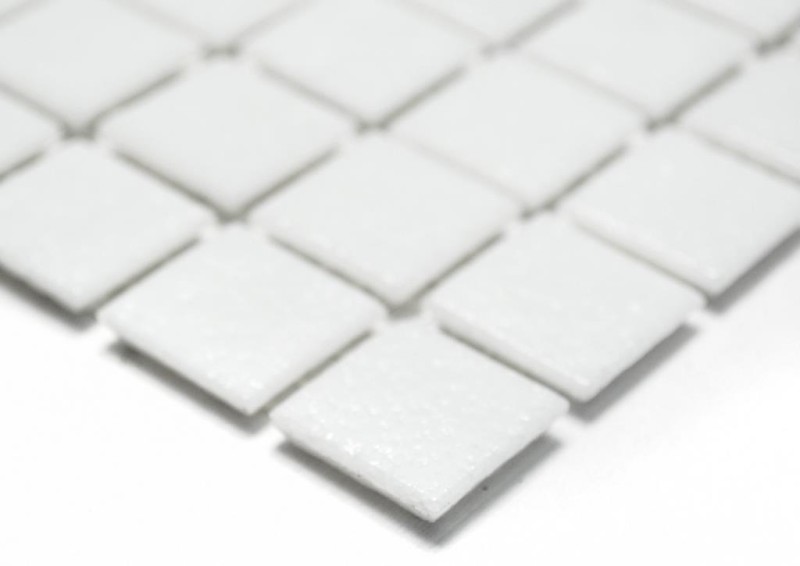 Campione a mano di mosaico in vetro bianco MOS50-0101_m