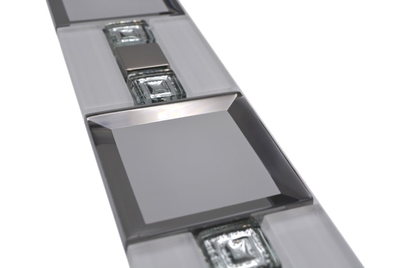 Bordo a mosaico in vetro bianco argento moderno - MOS88-S98