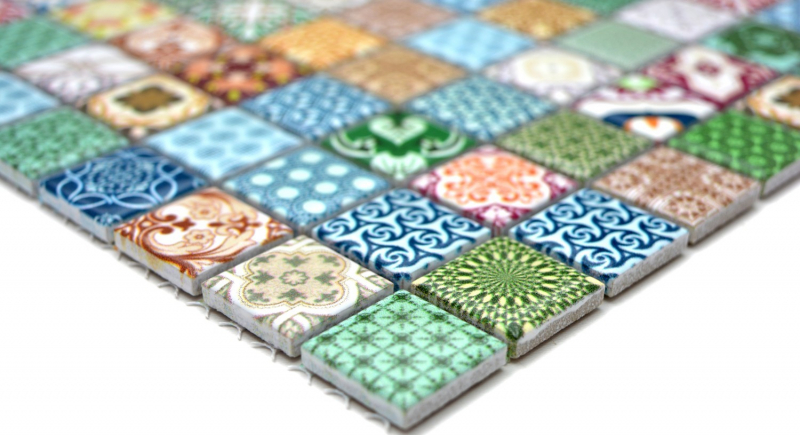 Piastrella di mosaico colorata dipinta a mano MOS18D-1616_m