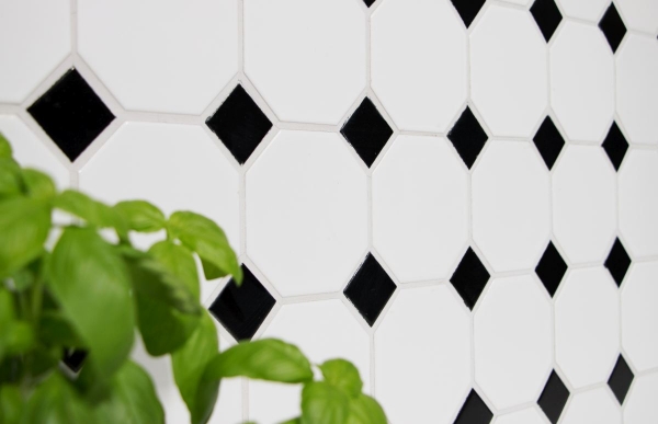 Piastrella di mosaico dipinta a mano in ceramica ottagonale bianca opaca nera lucida piastrella da parete per bagno MOSOcta-190_m