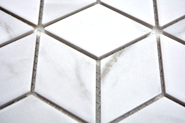 Piastrella di mosaico in ceramica bianca diamantata POV Carrara look piastrella da parete per bagno MOS13-0102_f | 10 tappetini a mosaico