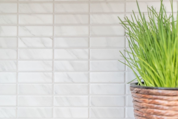 Piastrella a mosaico decorata a mano Rivestimento in ceramica effetto pietra bianca per cucina MOS24-STSO01_m