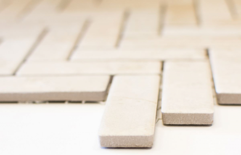 Mosaico dipinto a mano in ceramica a spina di pesce effetto pietra beige chiaro backsplash cucina MOS24-SO54_m