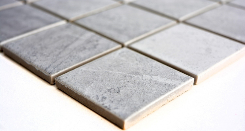 Piastrella a mosaico effetto pietra naturale struttura travertino grigio backsplash MOS16-0211_f | 10 tappetini a mosaico