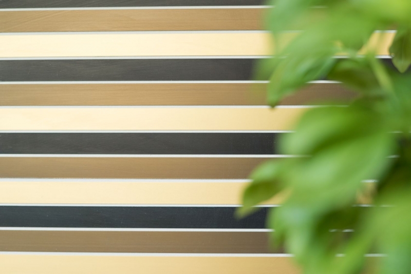 Piastrella a mosaico Aste in alluminio nero bronzo oro Piastrella backsplash parete cucina MOS49-B301