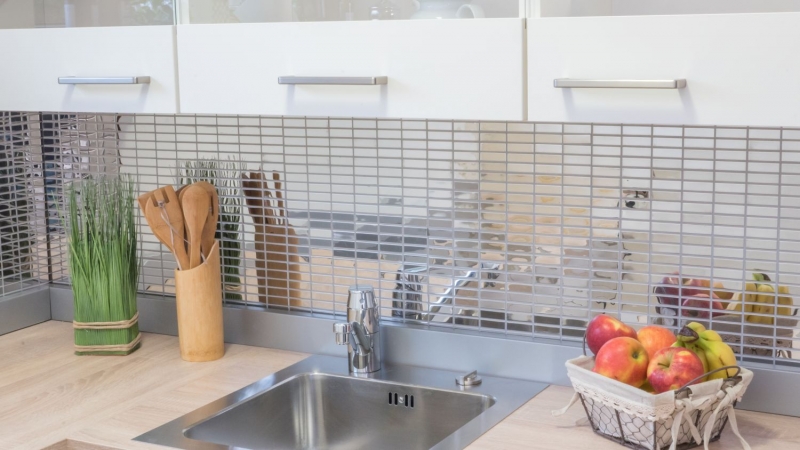 Piastrella di mosaico in acciaio inox argento rettangolare lucido backsplash parete cucina MOS129-0215