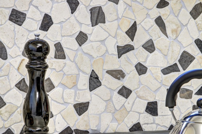 Mosaico di cava in pietra naturale beige crema nero antracite piastrelle poligonali backsplash cucina - MOS44-30-110