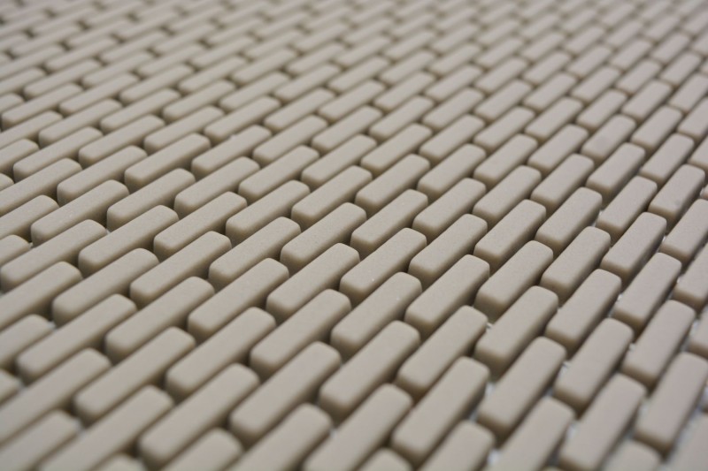 Mosaico di vetro Rivestimento sostenibile Backsplash di piastrelle Riciclaggio Brick Smalto crema opaco MOS140-B23C