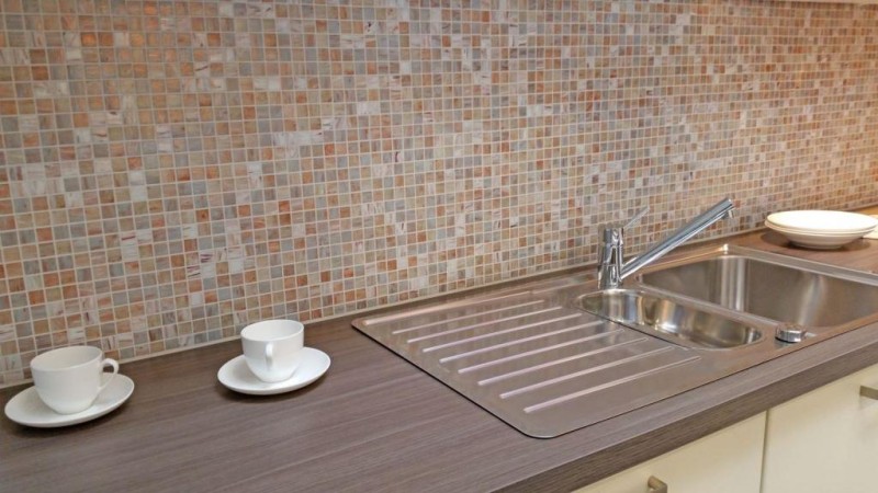 Mosaico di vetro tessere di mosaico beige grigio rame piastrelle da parete bagno piastrelle doccia alzatina piastrella specchio MOS54-0104