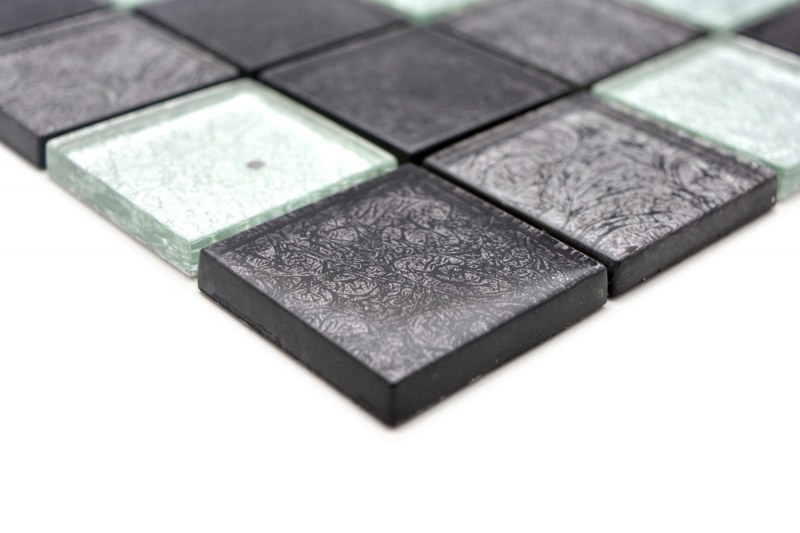 Piastrella di mosaico dipinta a mano Mosaico di vetro nero traslucido Struttura in cristallo argento nero MOS126-1784_m