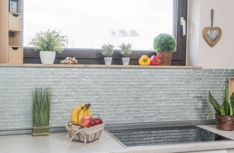Mosaico di vetro argento Mosaico di piastrelle Backsplash di piastrelle Mosaico di vetro composito aste Chic argento MOS86-8CSV