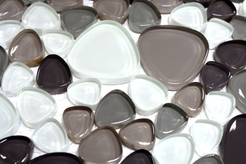 Piastrella di mosaico dipinta a mano traslucida beige marrone Mosaico di vetro a ciottoli Crystal clear beige marrone MOS94-PG66_m
