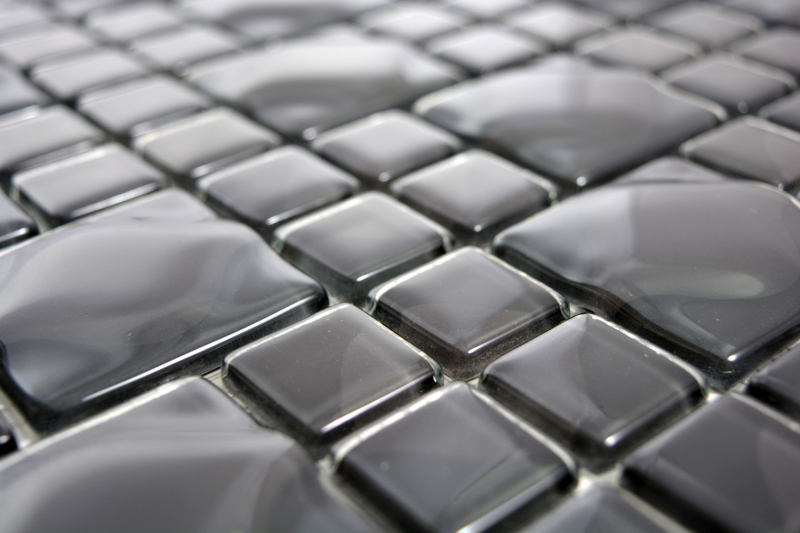 Piastrella di mosaico dipinta a mano nero traslucido 3D nero Red Dot Design MOS68-0305_m