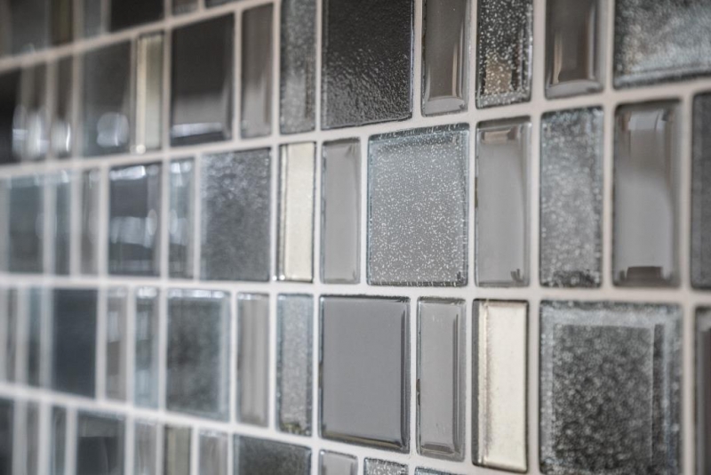 Piastrelle di mosaico di vetro Backsplash di piastrelle grigio crema antracite combinato iridescente MOS68-0213G