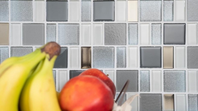 Piastrella di vetro a mosaico backsplash crema grigio fumo combinazione iridescente MOS68-0216F