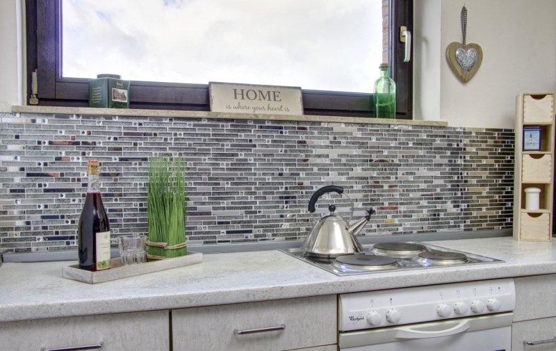 Aste di mosaico in vetro tessere di mosaico in acciaio inox bianco crema argento MOS86-0106