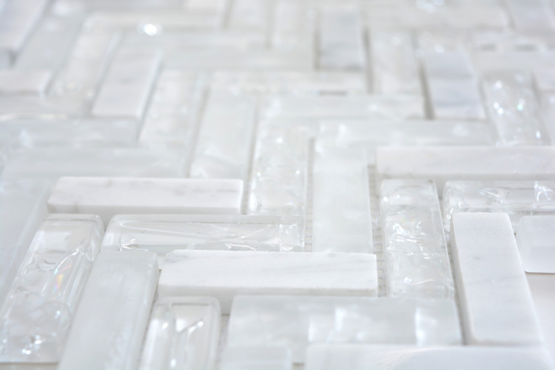 Mosaico dipinto a mano a spina di pesce bianco traslucido Mosaico in vetro Crystal stone bianco MOS87HB-0111_m