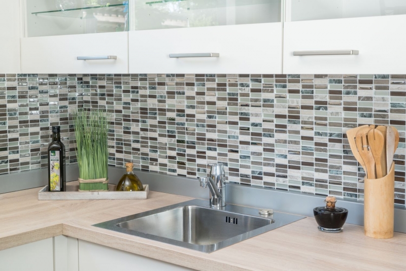 Piastrelle rettangolari di mosaico di vetro aste marrone chiaro grigio argento pietra naturale marmo piastrelle backsplash parete della cucina - MOS87-SM68