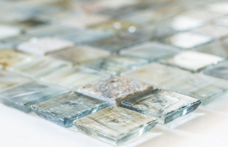 Piastrella di mosaico dipinta a mano Backsplash di piastrelle Grigio chiaro traslucido Mosaico di vetro Pietra di cristallo Crema grigio chiaro MOS94-2505_m