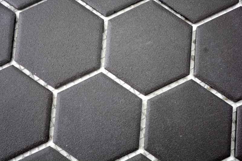Piastrella di mosaico in ceramica esagonale nera non smaltata MOS11B-0304-R10_f