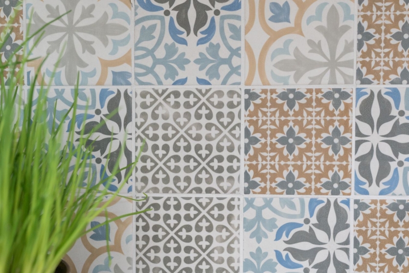 Mosaico vintage dipinto a mano in ceramica crema blu arancio grigio opaco MOS22B-1406_m