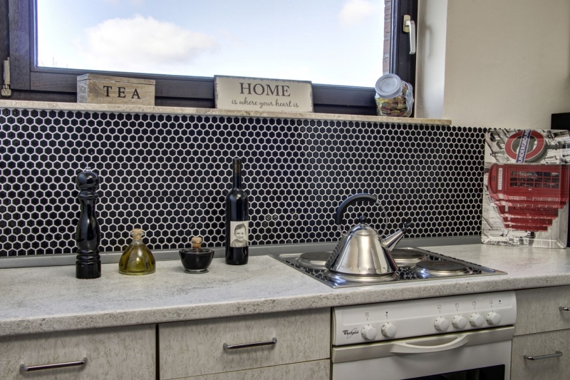 Modello a mano mosaico piastrelle ceramica esagono nero lucido parete piastrelle bagno MOS11A-0302_m