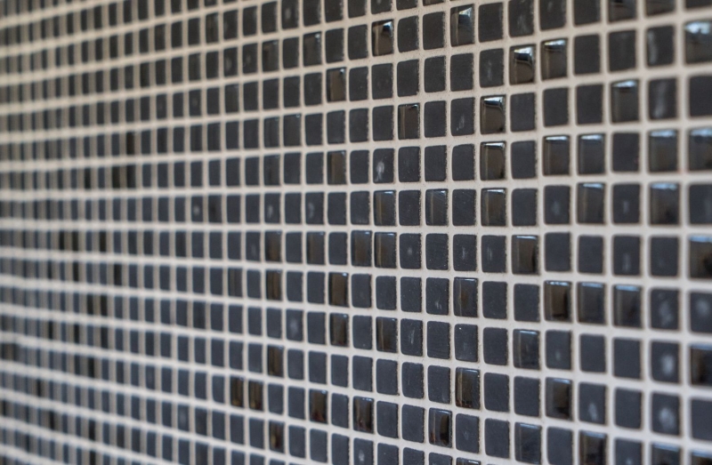 Mosaico dipinto a mano ECO Recycling GLAS Smalto nero opaco MOS140-01B_m