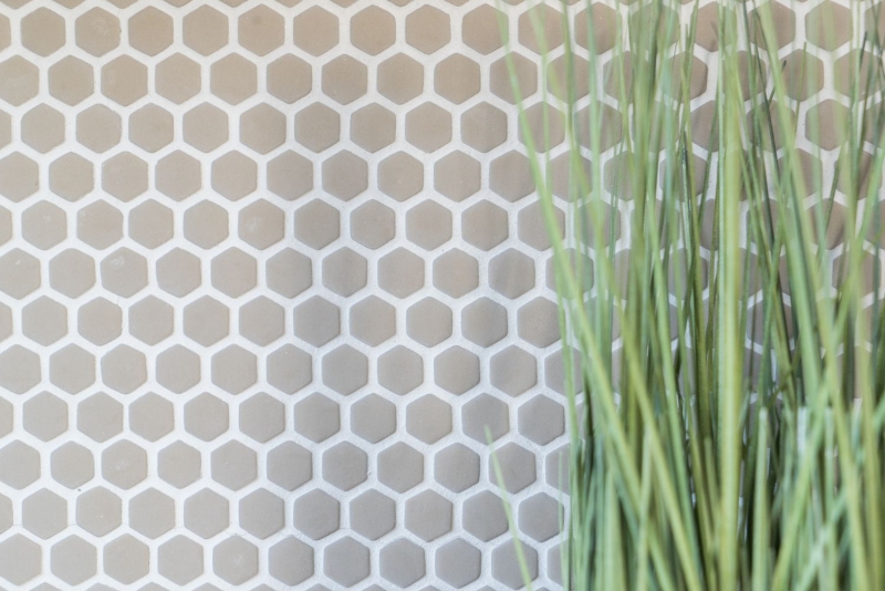 Piastrella di mosaico dipinta a mano ECO Recycling GLAS Hexagon Smalto crema opaco MOS140-HX13C_m