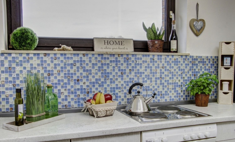 Piastrella di mosaico dipinta a mano Backsplash di piastrelle Blu traslucido Mosaico di vetro Crystal shell blue MOS82B-0104_m
