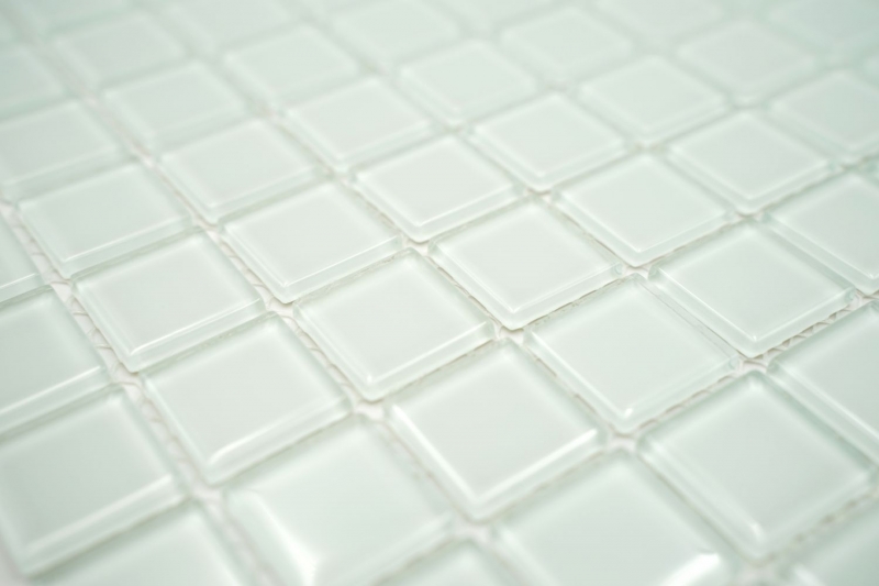 Piastrella di mosaico dipinta a mano Bianco traslucido con sfumature verdi Mosaico di vetro Cristallo BAD WC MOS60-0102_m