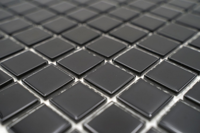 Piastrella di mosaico dipinta a mano Nero traslucido Mosaico di vetro Cristallo nero MOS60-0304_m